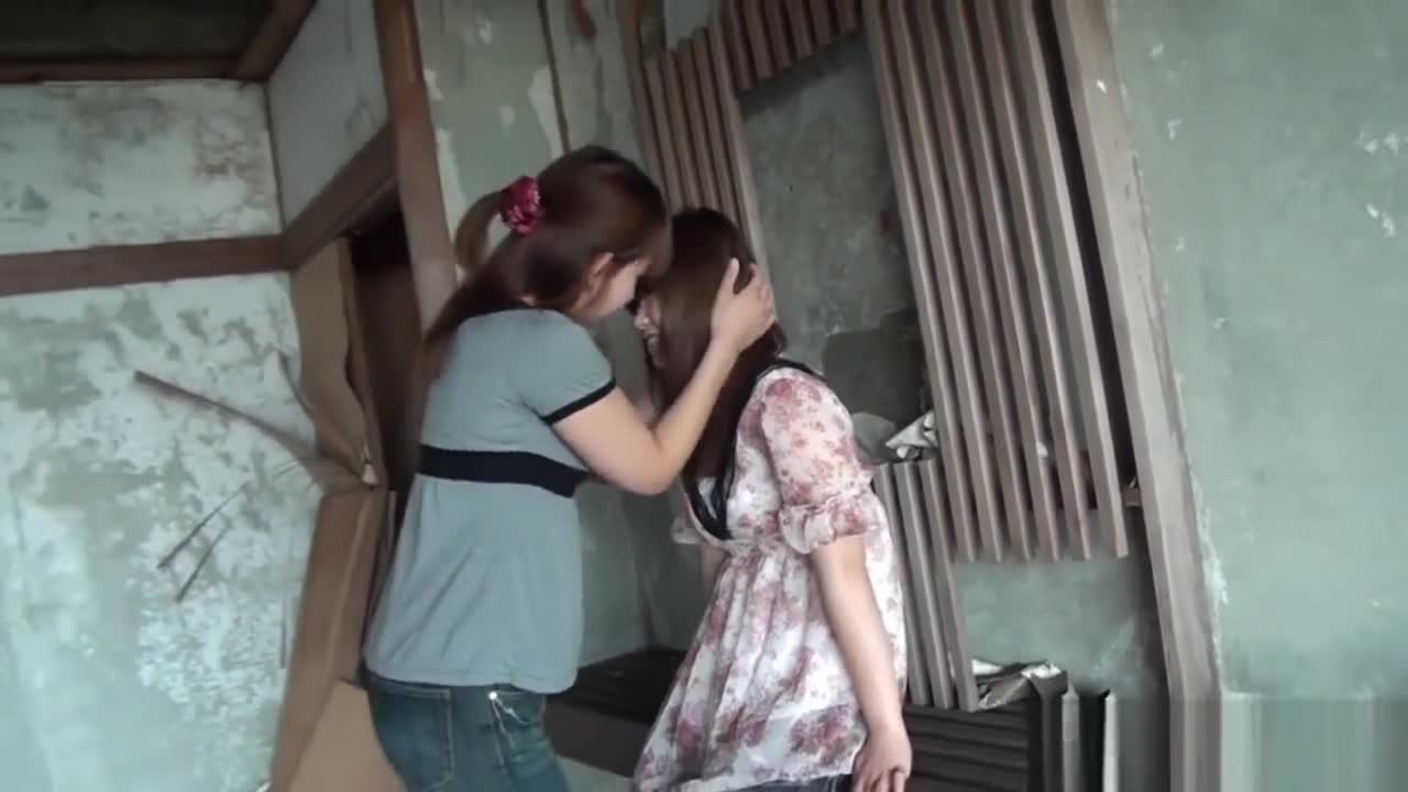 Bedste pornofilm i Kina * Asiatisk Lesbisk Strapon Knepper Foto